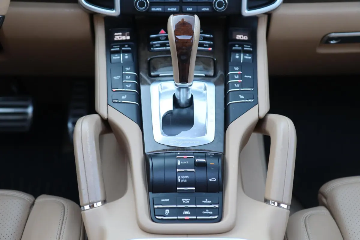 3.0 S E-Hybrid ⚡ | SPORT CHRONO ⏱️ | PANO ☀️ | BOSE 🔊 | CARPLAY 📱 | ELEK. TREKHAAK 🔗 | SOFTCLOSE | LEDER