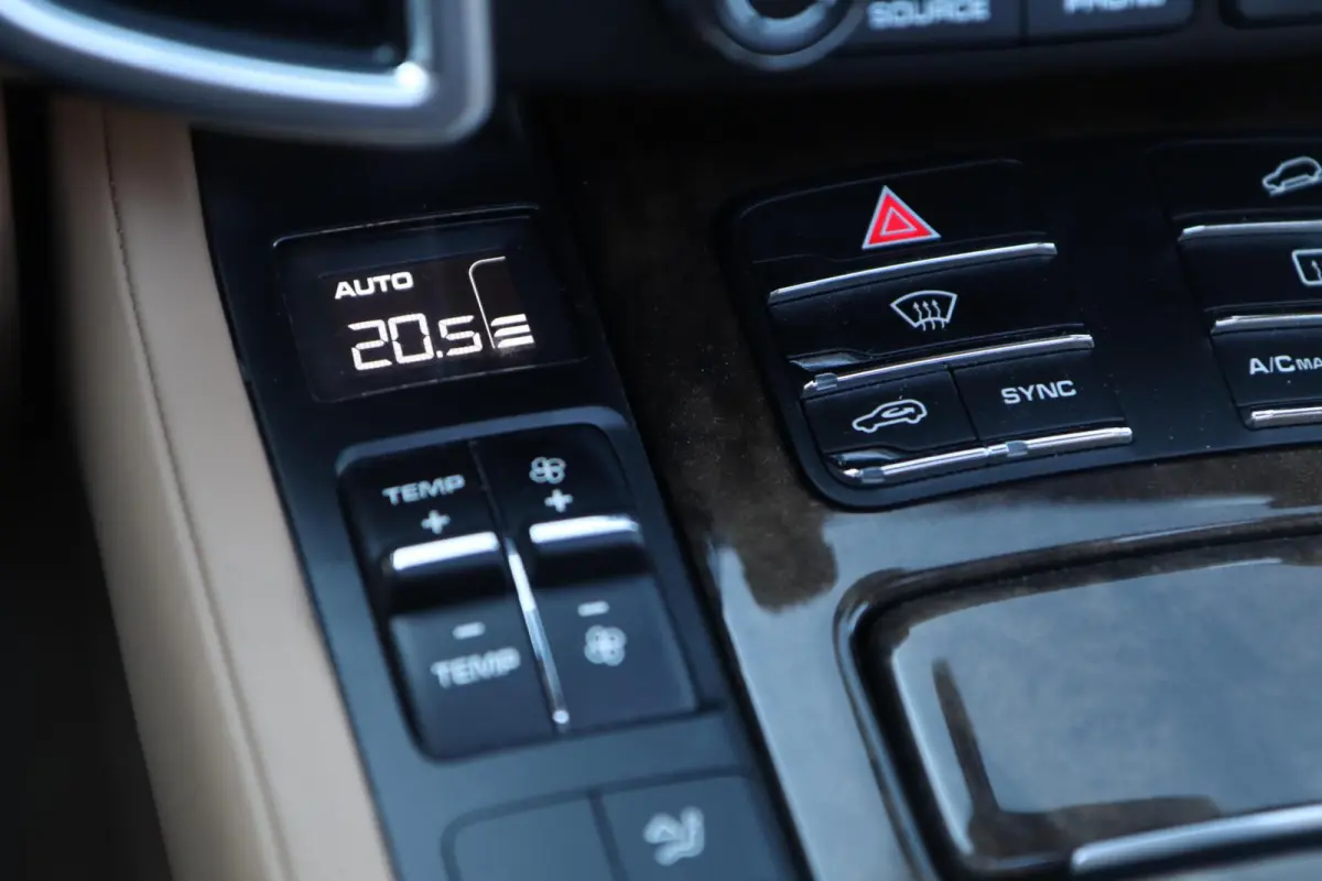 3.0 S E-Hybrid ⚡ | SPORT CHRONO ⏱️ | PANO ☀️ | BOSE 🔊 | CARPLAY 📱 | ELEK. TREKHAAK 🔗 | SOFTCLOSE | LEDER