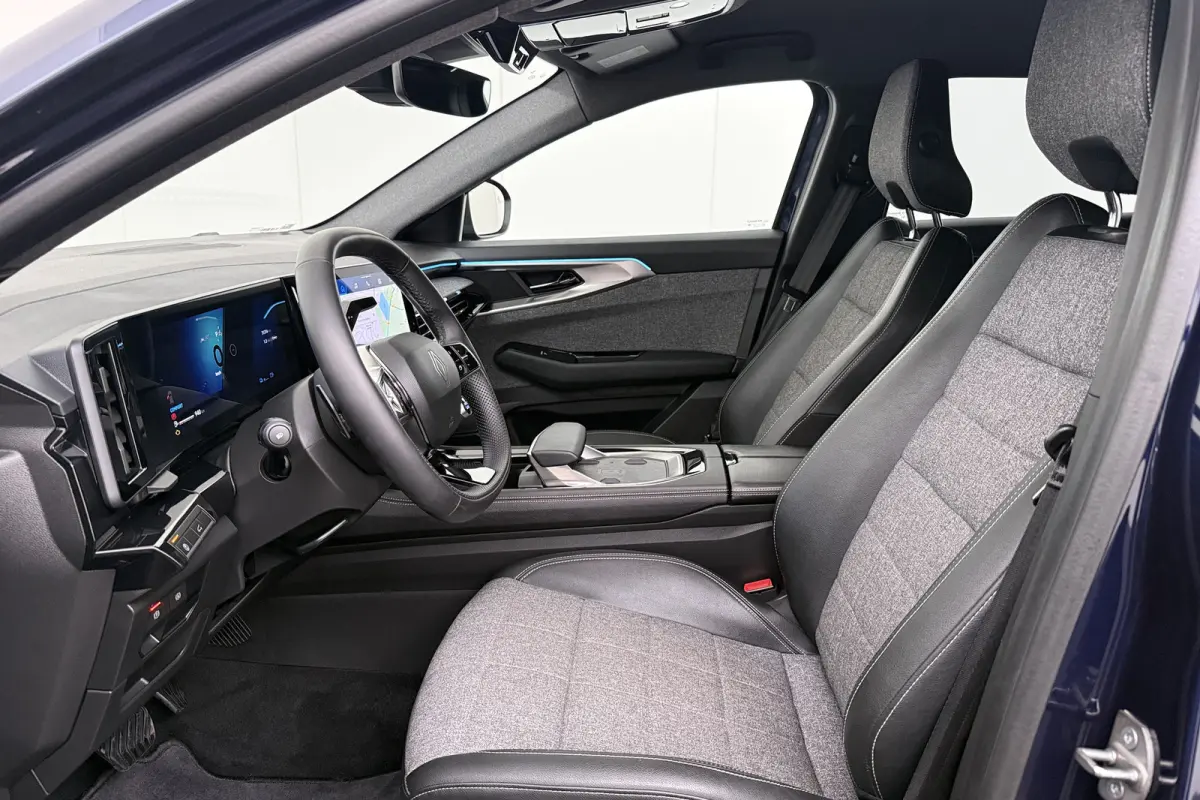 E-Tech full hybrid 200 techno 7p. Trekhaak Adap. Cruise 360' Camera
