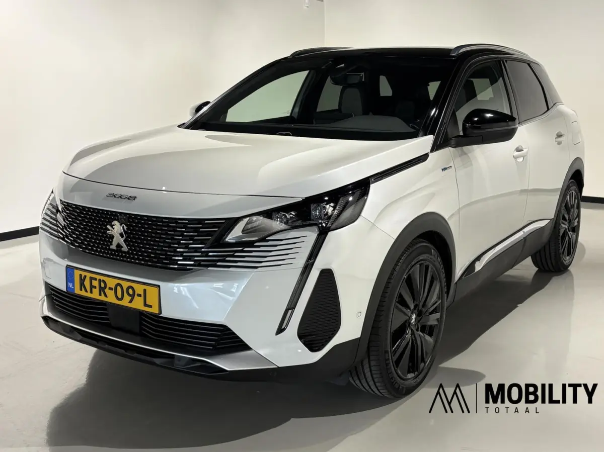 1.6 HYbrid 225 GT|Black Pack|19 inch|Memory|360|FOCAL|Carplay|Navi|PDC|ACC|Side assist|Lane Assist|