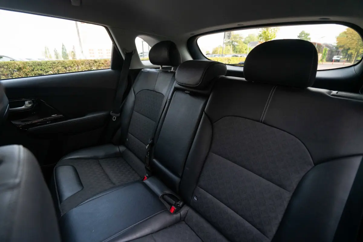 1.6 GDi PHEV DynamicLine Automaat | Airco | Navigatie | CarPlay | Vol opties | Dealerauto | Inruil mogelijk