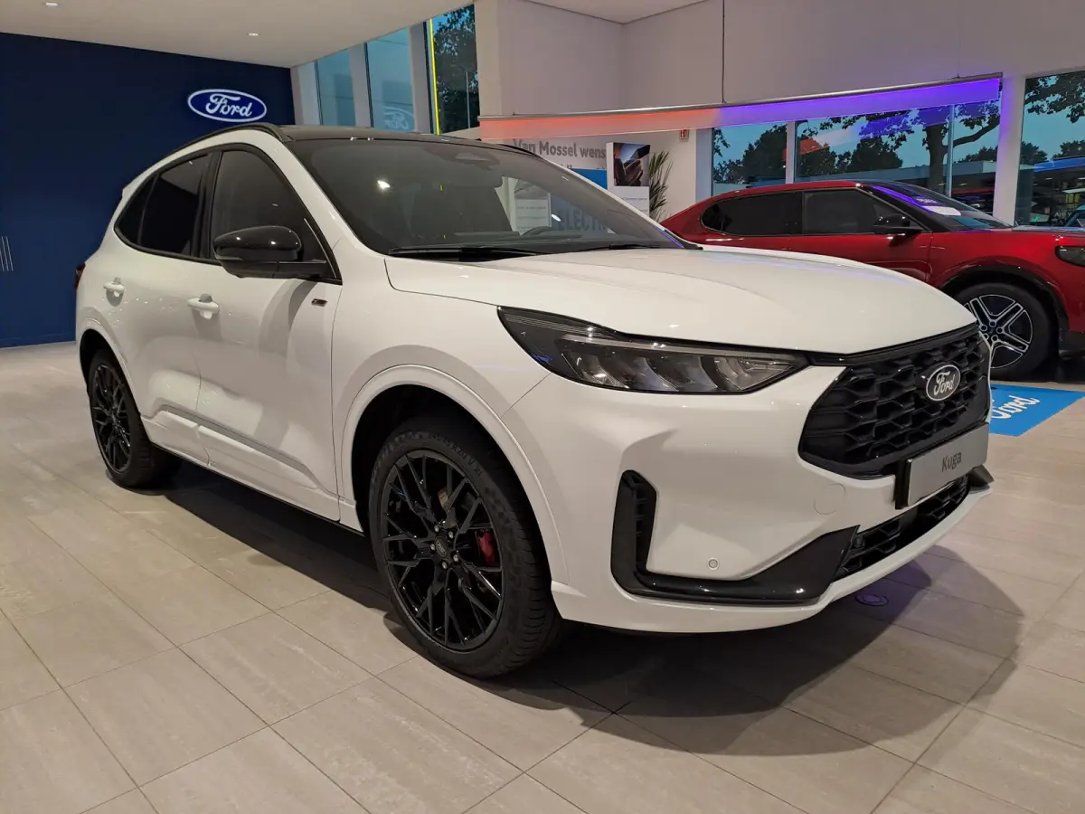2.5 PHEV ST-Line X | PANORAMADAK | ELEKTRISCHE TREKHAAK | ADAPTIEVE CRUISE CONTROL | BLACK PACKAGE | VOL!!