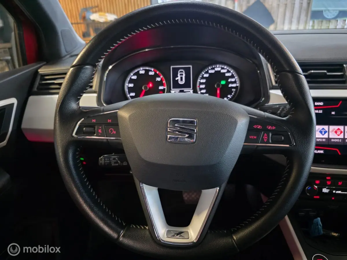1.0 TSI Xcellence Carplay Led DSG Trekhaa. Incl.APK+Afleveringsbeurt