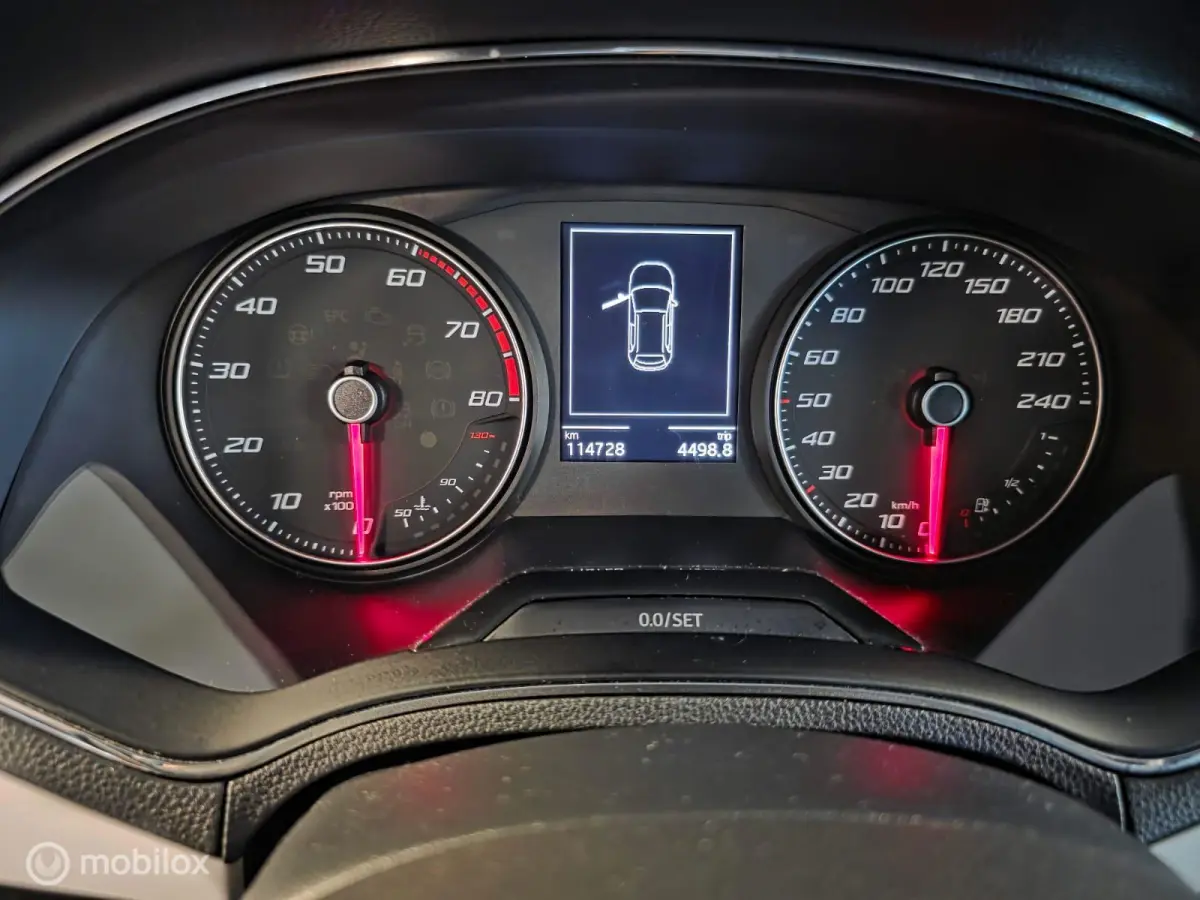 1.0 TSI Xcellence Carplay Led DSG Trekhaa. Incl.APK+Afleveringsbeurt