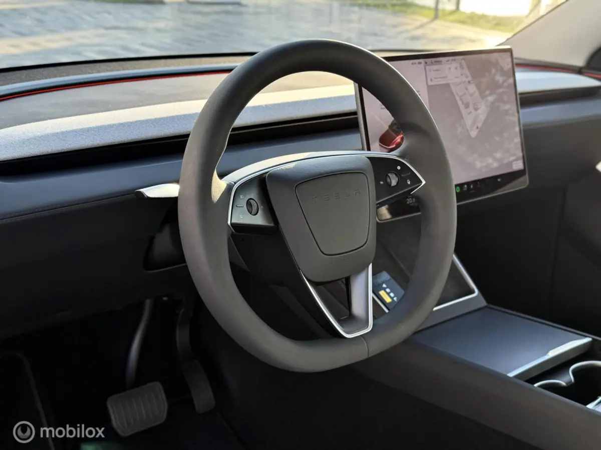 RWD 58 kWh BTW | Hardware 4