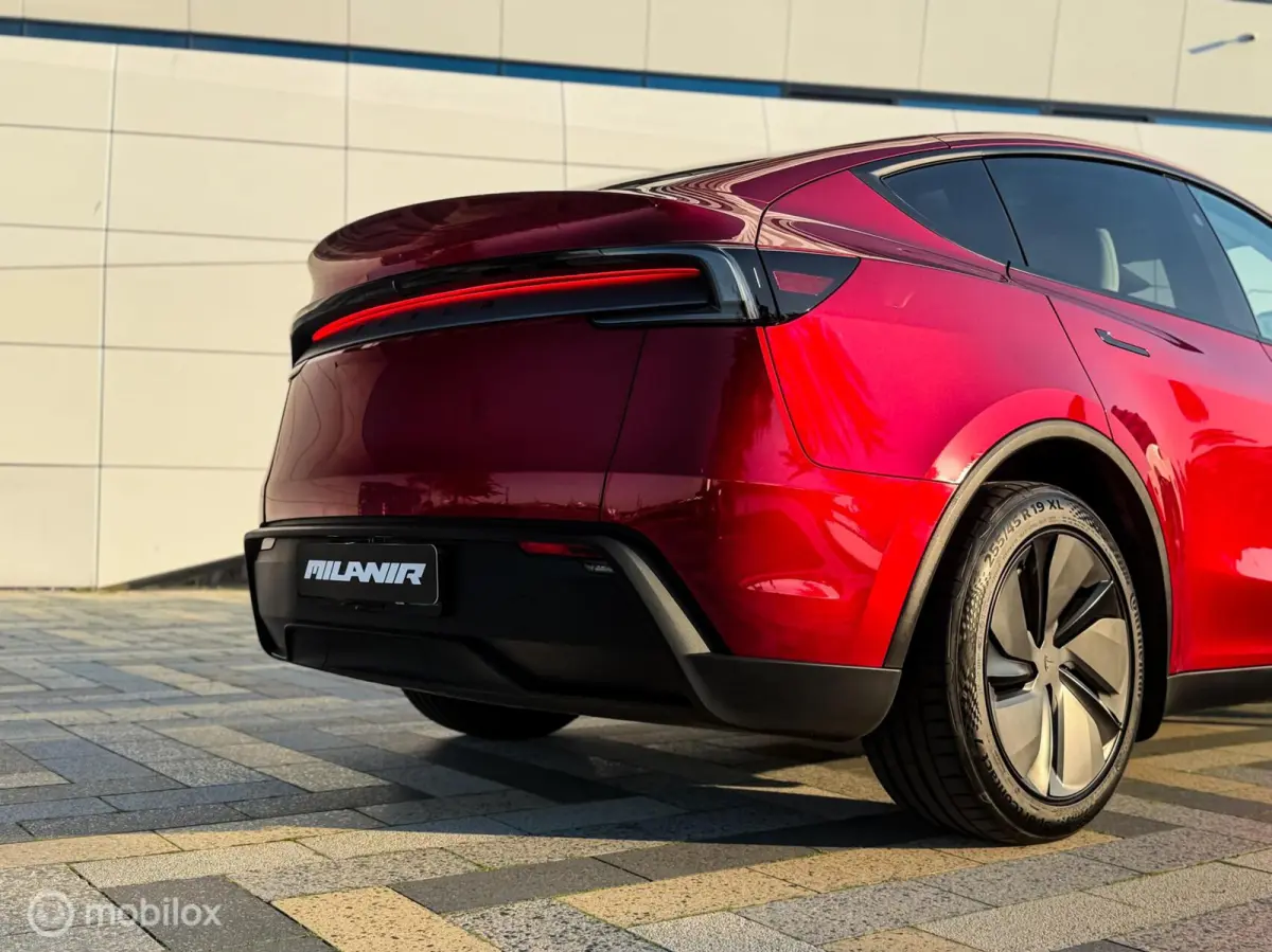 RWD 58 kWh BTW | Hardware 4