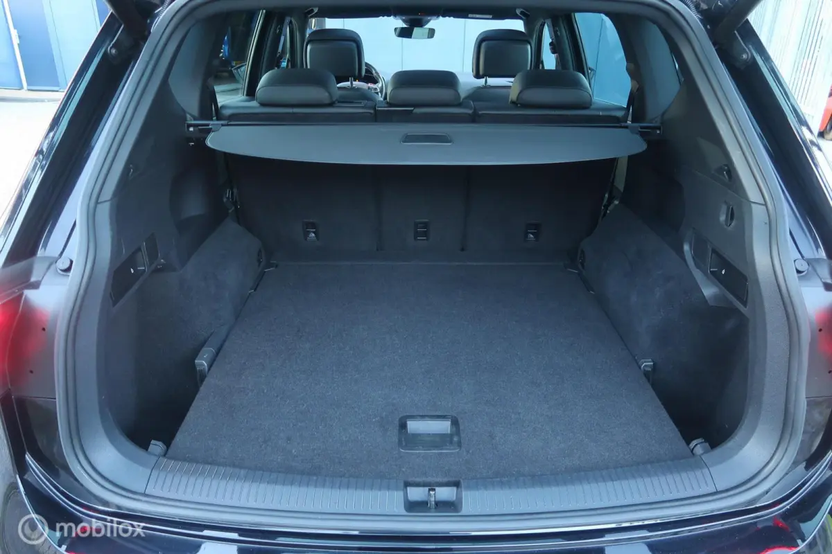 1.5 TSI Xcellence CARPLAY,PANODAK,LEDER,CAMERA