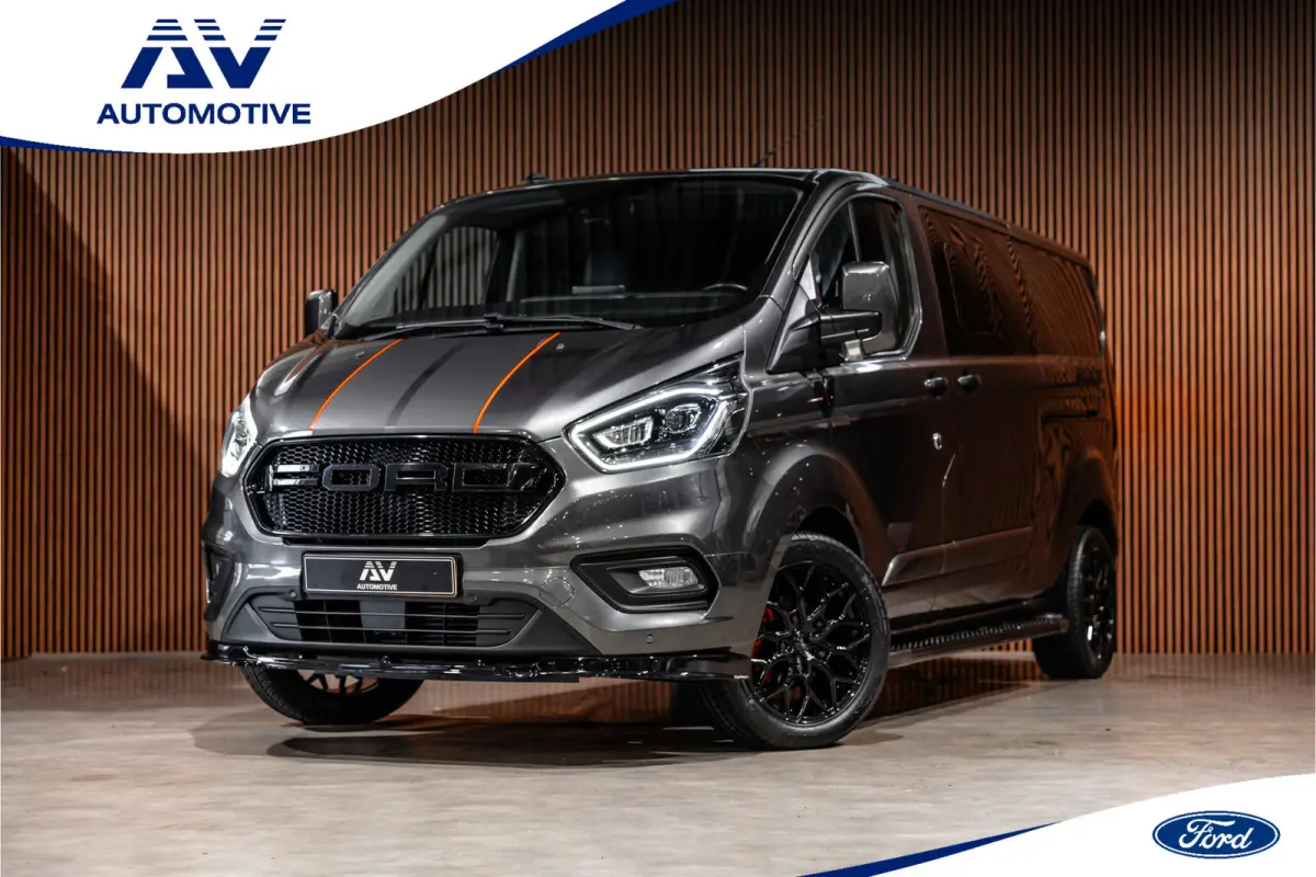 300 2.0 TDCI 170 PK L2H1 Limited DC | Dubbel cabine | ACC | Elek stoelen | Lederen bekleding | Navigatie | CarPlay | Camera | Trekhaak | Orig. NL auto | Nieuwe APK
