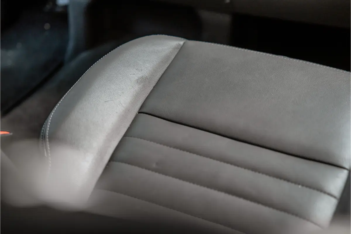 300 2.0 TDCI 170 PK L2H1 Limited DC | Dubbel cabine | ACC | Elek stoelen | Lederen bekleding | Navigatie | CarPlay | Camera | Trekhaak | Orig. NL auto | Nieuwe APK