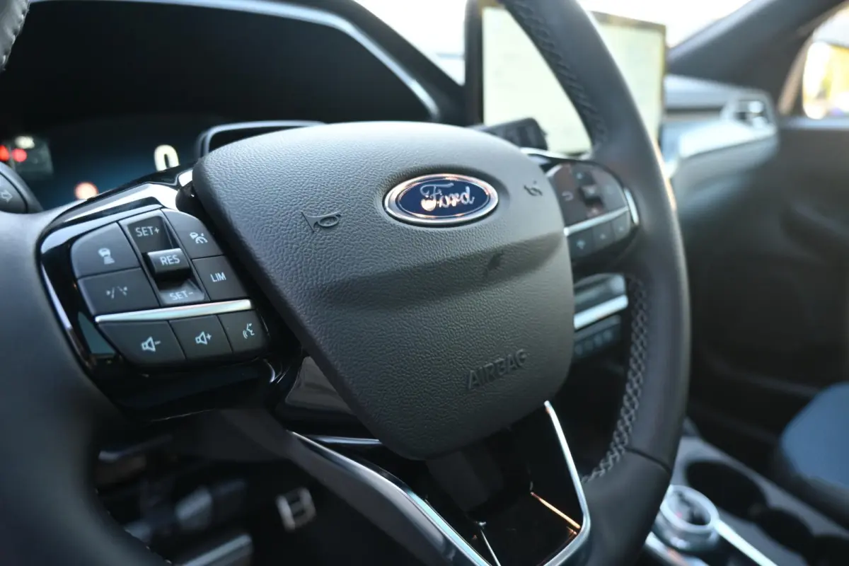 2.5 PHEV BlueCruise Edition | Trekhaak 2100 KG | LED Matrix | Stoel  V/A & Stuurverwarming | Bluecruise Autopilot | 19'' Velgen