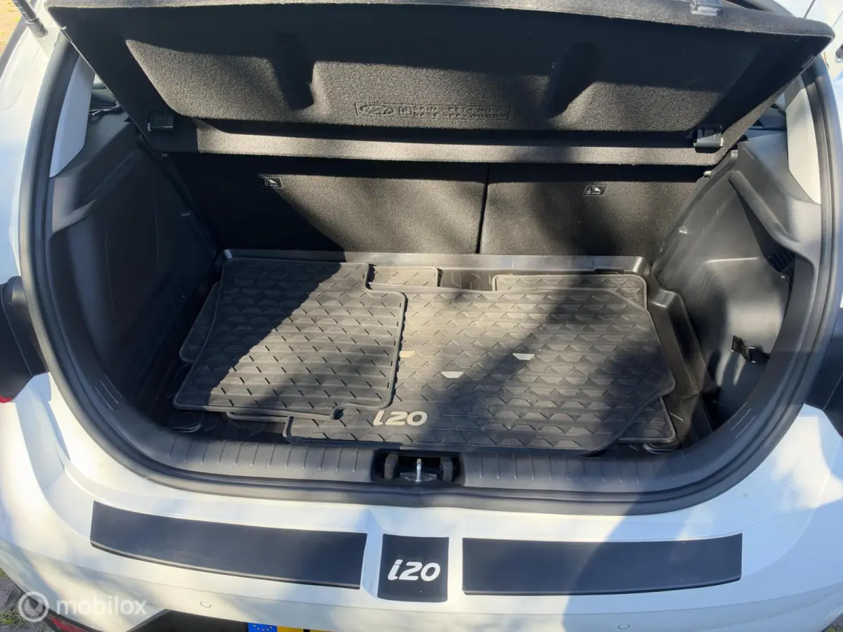 1.0 T-GDI MHEV Comfort Smart | Camera | Dode hoek