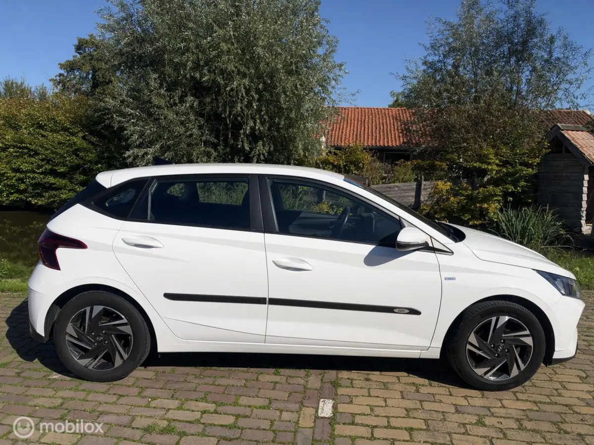 1.0 T-GDI MHEV Comfort Smart | Camera | Dode hoek