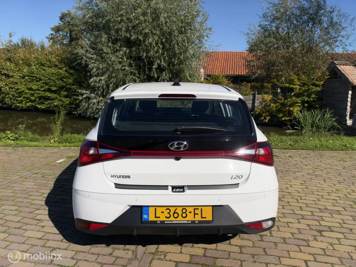 1.0 T-GDI MHEV Comfort Smart | Camera | Dode hoek