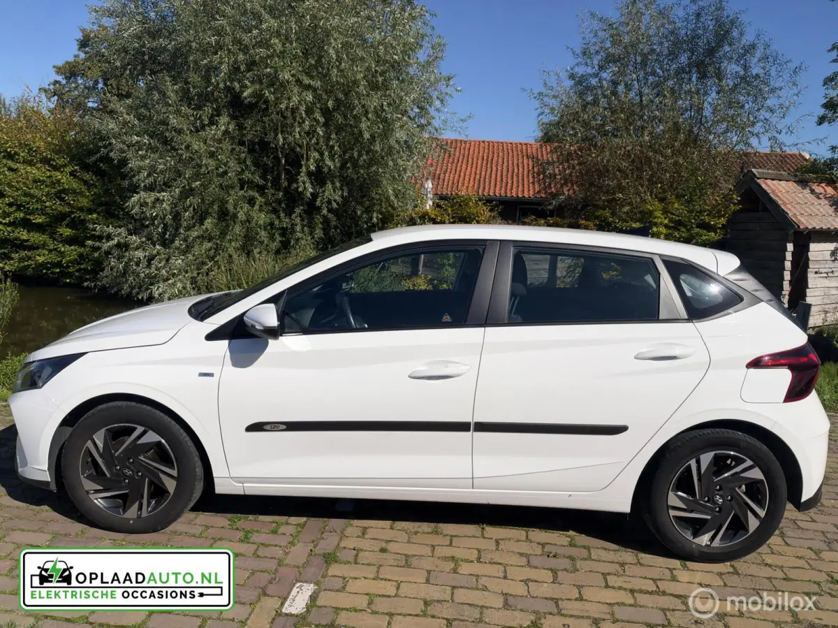 1.0 T-GDI MHEV Comfort Smart | Camera | Dode hoek