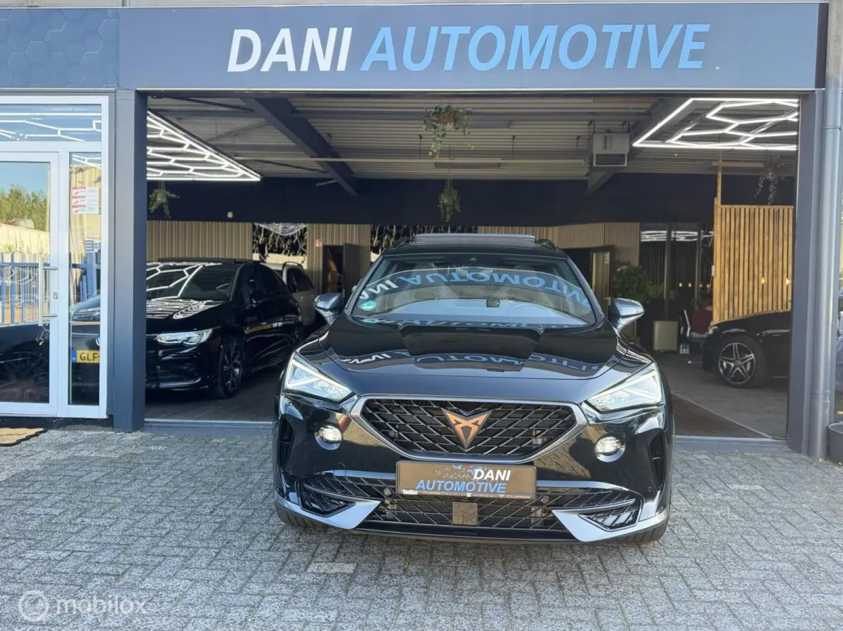1.4 e-Hybrid VZ Performance|Pano|Led|Cam|Acc