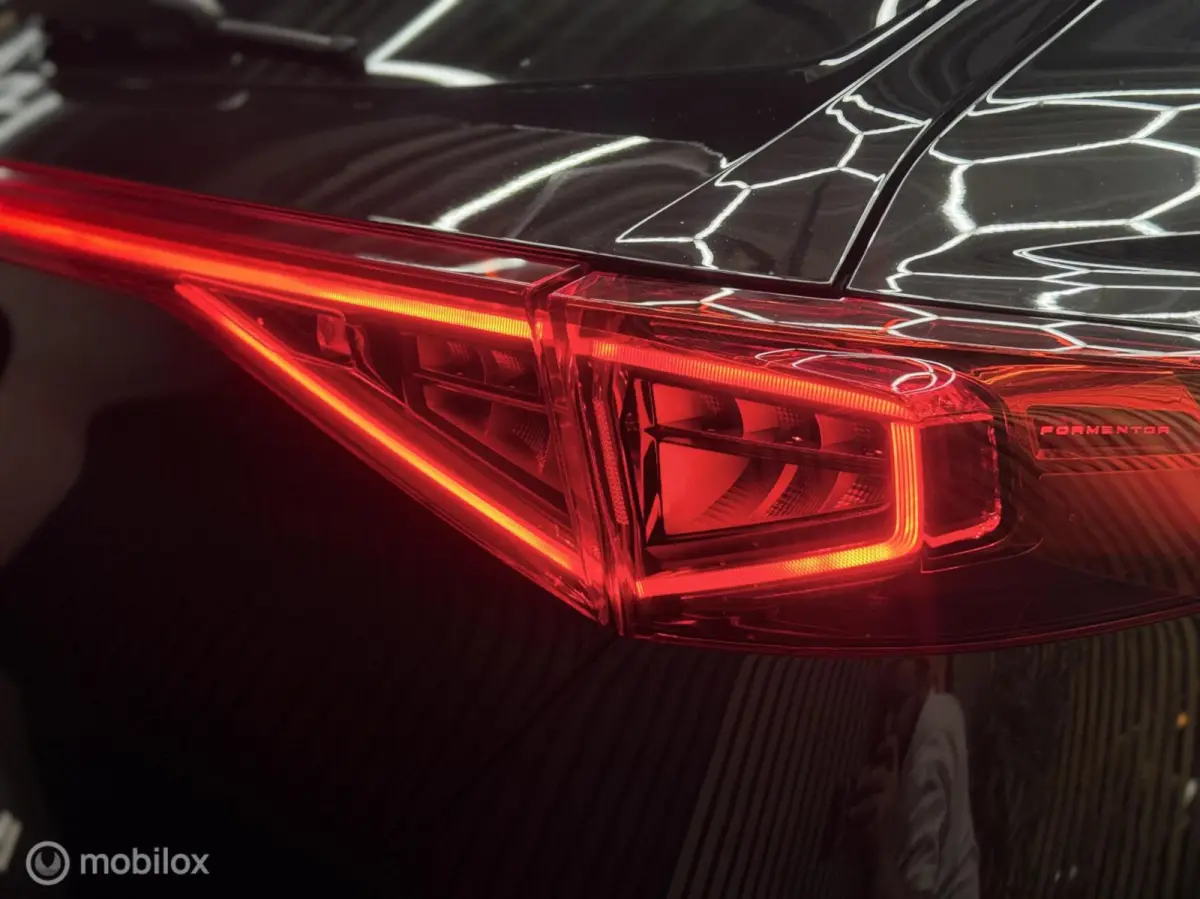 1.4 e-Hybrid VZ Performance|Pano|Led|Cam|Acc