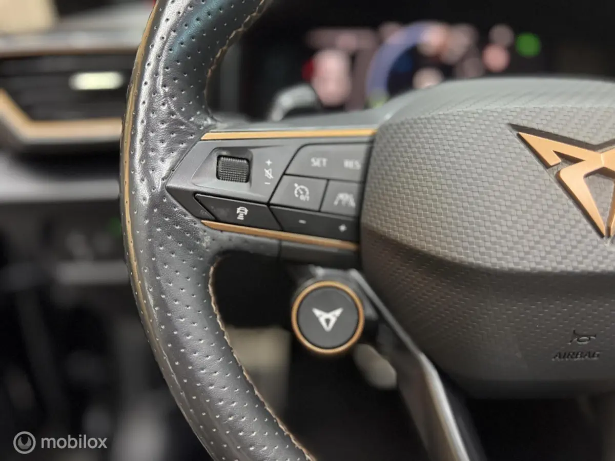 1.4 e-Hybrid VZ Performance|Pano|Led|Cam|Acc
