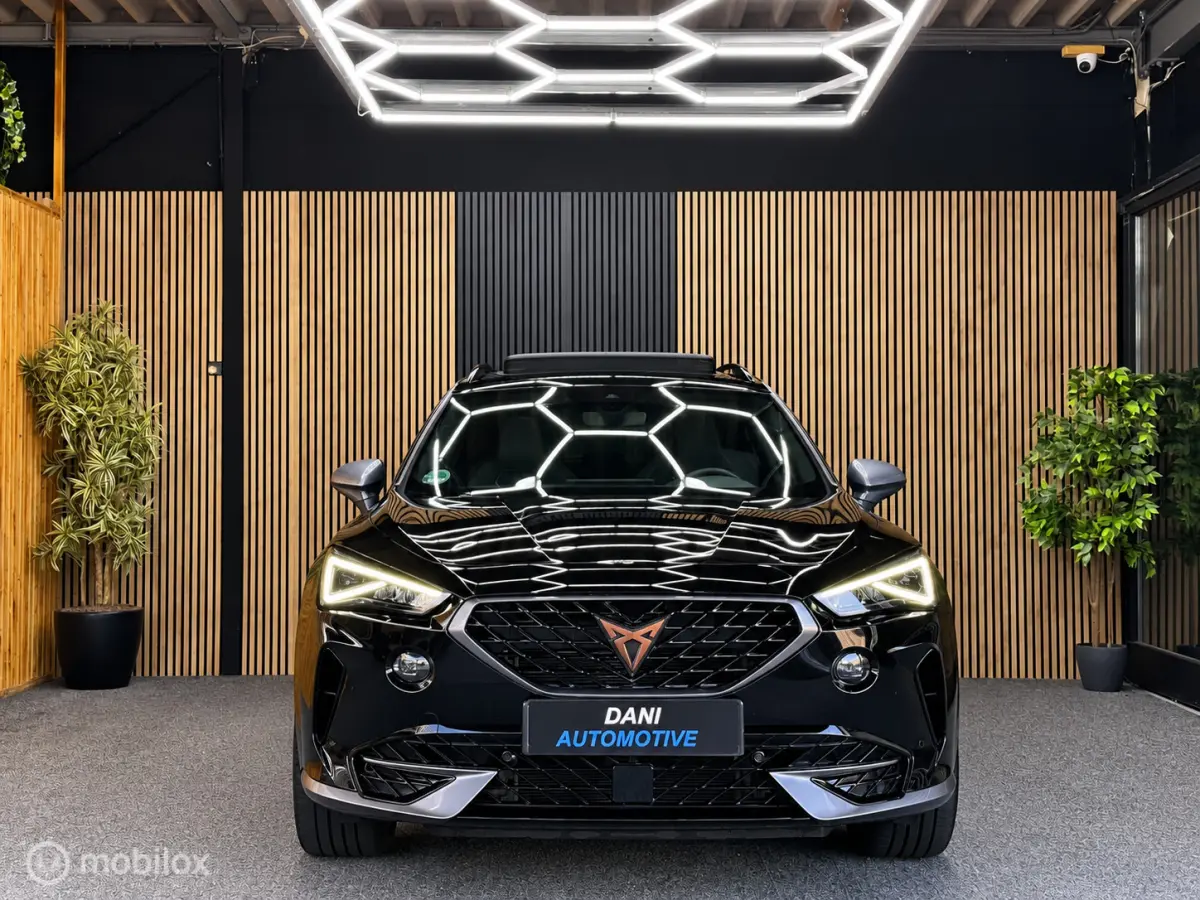 1.4 e-Hybrid VZ Performance|Pano|Led|Cam|Acc