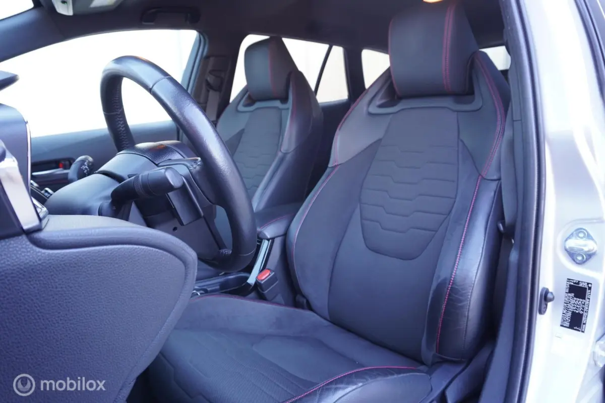 2.0 Hybrid Executive
