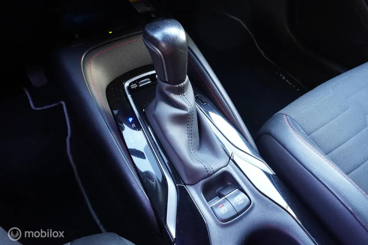 2.0 Hybrid Executive