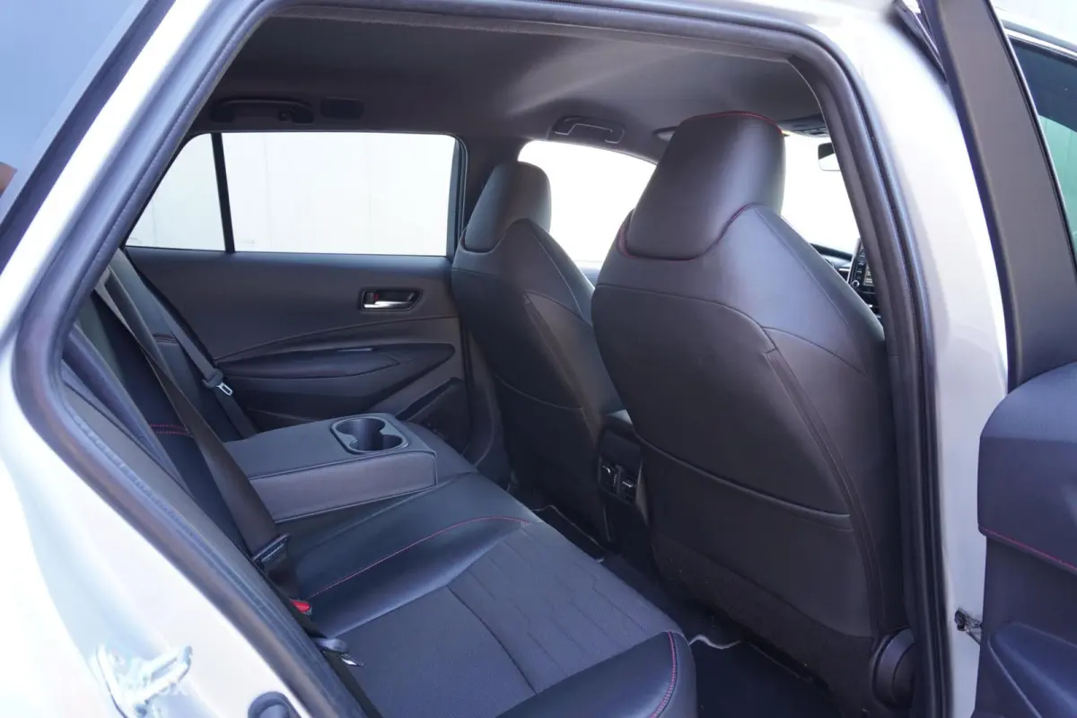 2.0 Hybrid Executive