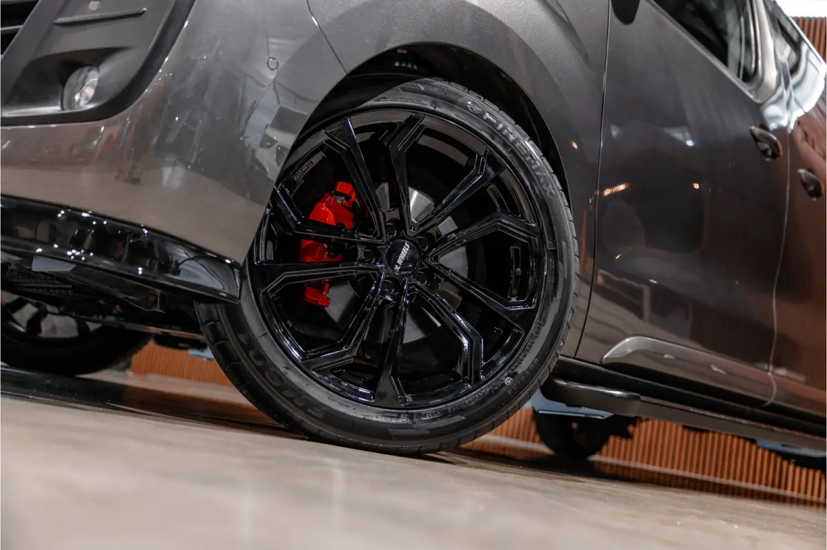 2.0 CDTI 177 PK L3H1 DC Innovation | Marge | BTW & BPM Vrij | L+R Schuifdeur | CarPlay | Camera | Navigatie | Bi-Xenon | Blind Spot | Trekhaak | F1 Flippers | Cruise control | Nieuwe APK