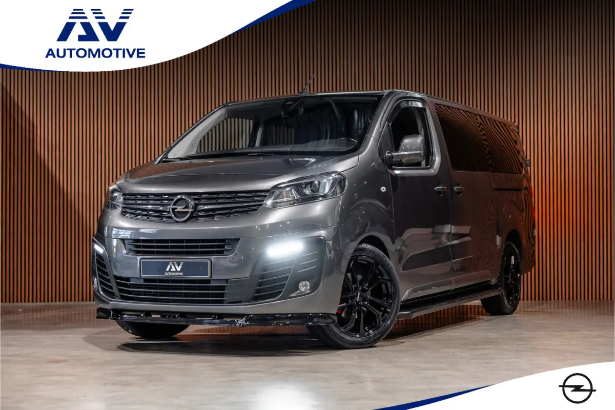 2.0 CDTI 177 PK L3H1 DC Innovation | Marge | BTW & BPM Vrij | L+R Schuifdeur | CarPlay | Camera | Navigatie | Bi-Xenon | Blind Spot | Trekhaak | F1 Flippers | Cruise control | Nieuwe APK