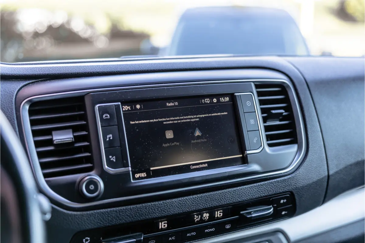 2.0 CDTI 177 PK L3H1 DC Innovation | Marge | BTW & BPM Vrij | L+R Schuifdeur | CarPlay | Camera | Navigatie | Bi-Xenon | Blind Spot | Trekhaak | F1 Flippers | Cruise control | Nieuwe APK