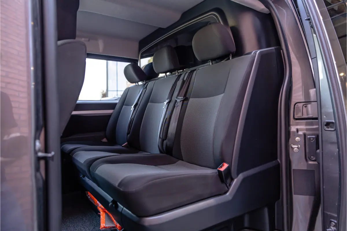 2.0 CDTI 177 PK L3H1 DC Innovation | Marge | BTW & BPM Vrij | L+R Schuifdeur | CarPlay | Camera | Navigatie | Bi-Xenon | Blind Spot | Trekhaak | F1 Flippers | Cruise control | Nieuwe APK