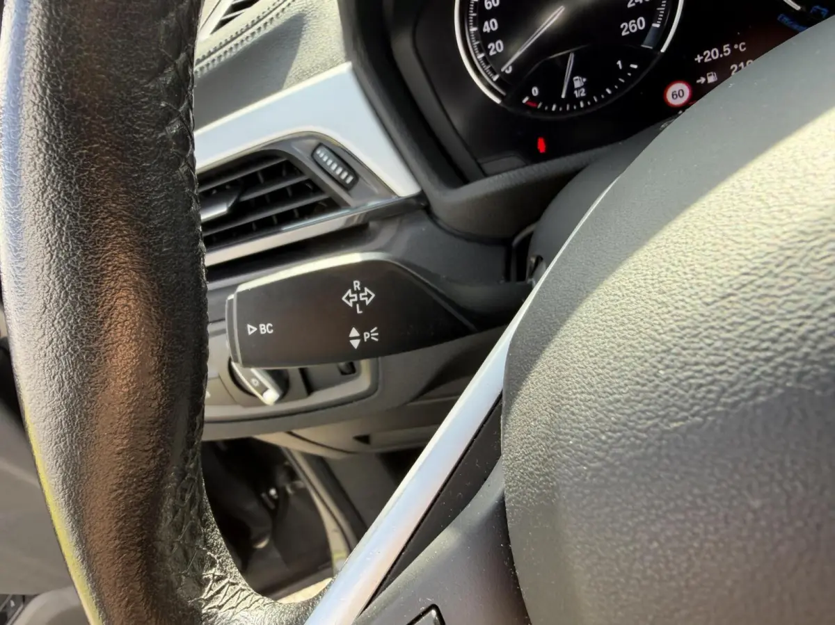 sDrive18i autom led clima navi cruise lmv 104,410km