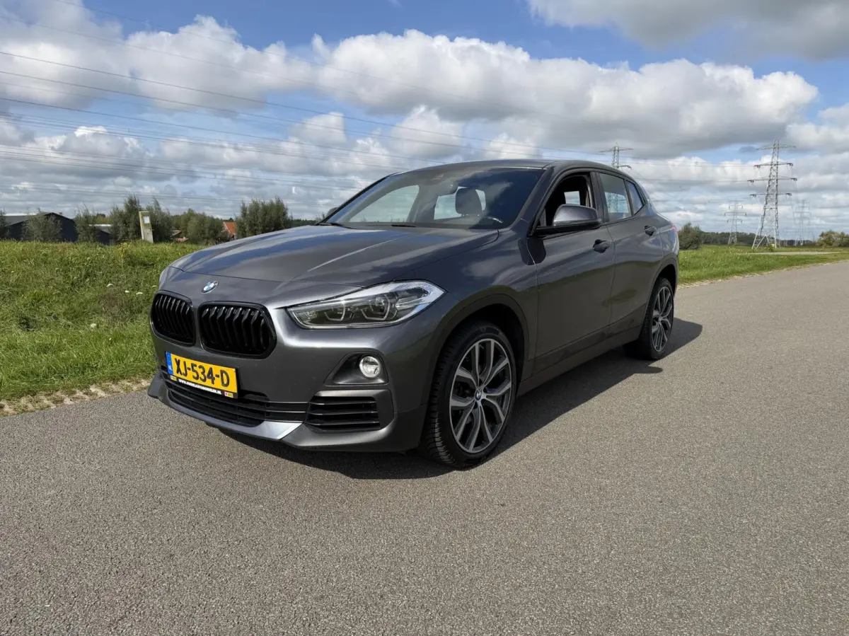 sDrive18i autom led clima navi cruise lmv 104,410km