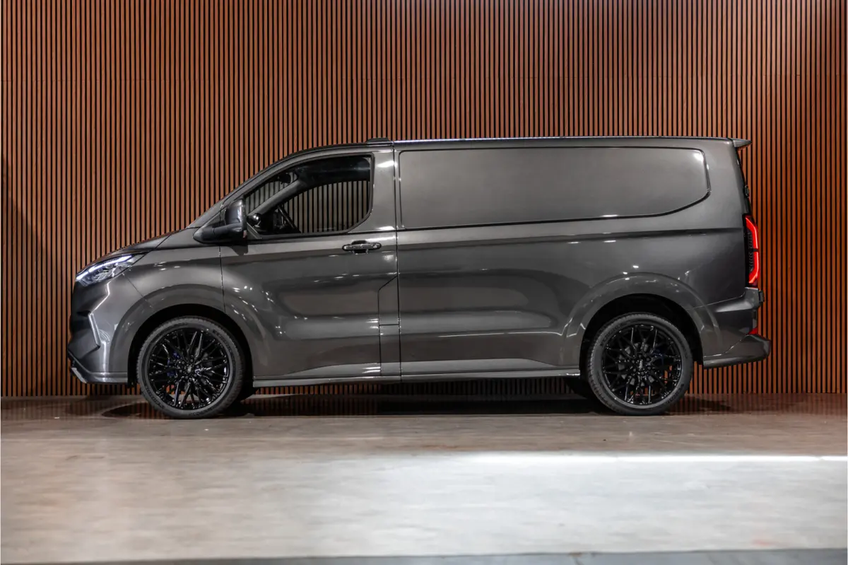 320 2.0 TDCI 170 PK Sport AWD | ACC | 360 Camera | Trekhaak | Blind Spot | Elek stoelen | CarPlay | Camera | Stoelverwarming | DAB | 3-Zitter | Dealer onderhouden | BPM Vrij