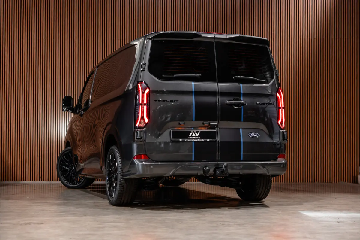 320 2.0 TDCI 170 PK Sport AWD | ACC | 360 Camera | Trekhaak | Blind Spot | Elek stoelen | CarPlay | Camera | Stoelverwarming | DAB | 3-Zitter | Dealer onderhouden | BPM Vrij