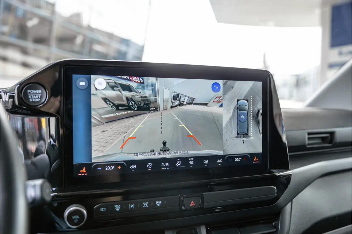 320 2.0 TDCI 170 PK Sport AWD | ACC | 360 Camera | Trekhaak | Blind Spot | Elek stoelen | CarPlay | Camera | Stoelverwarming | DAB | 3-Zitter | Dealer onderhouden | BPM Vrij