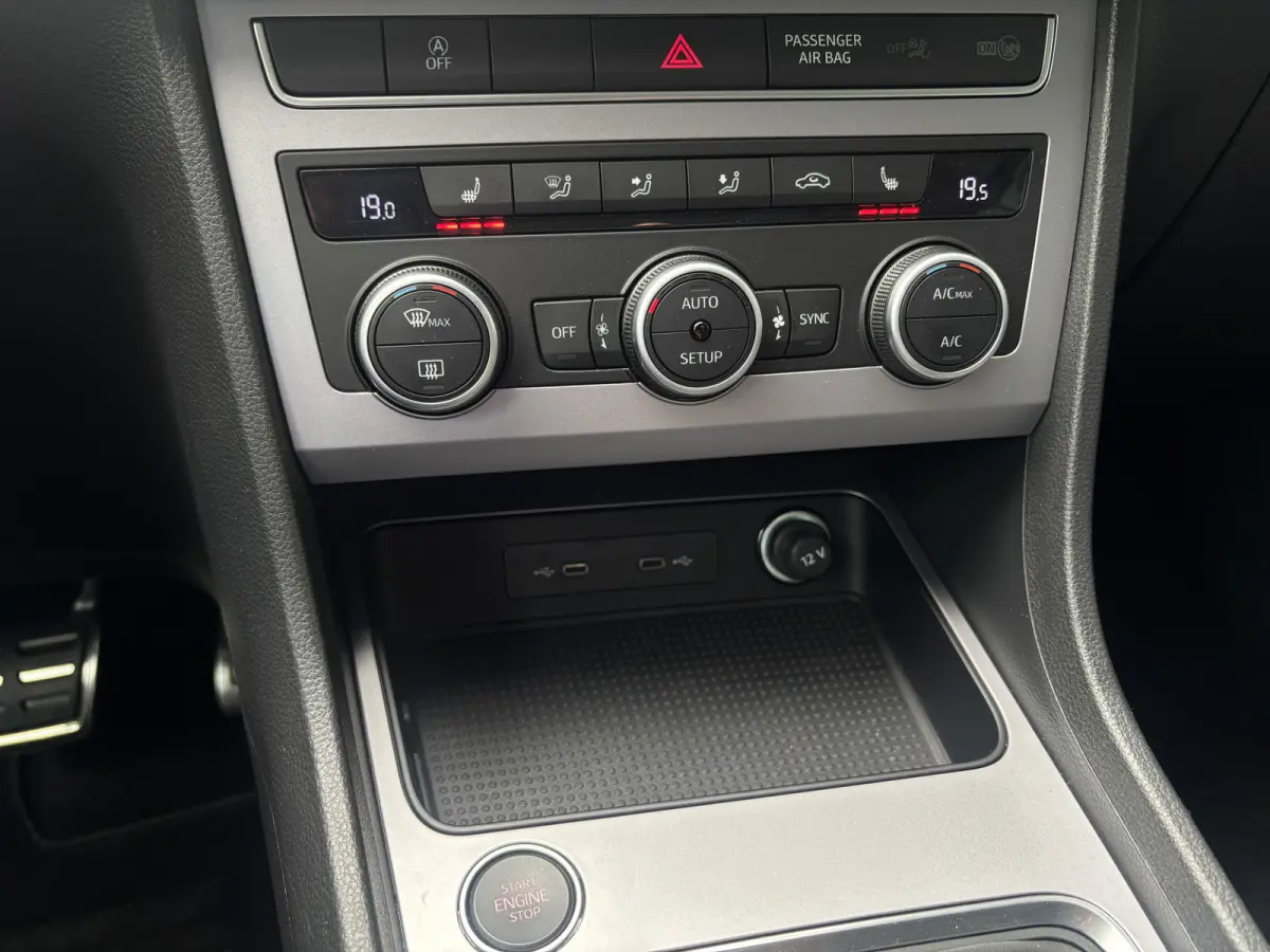 1.5 TSI FR Business Intense