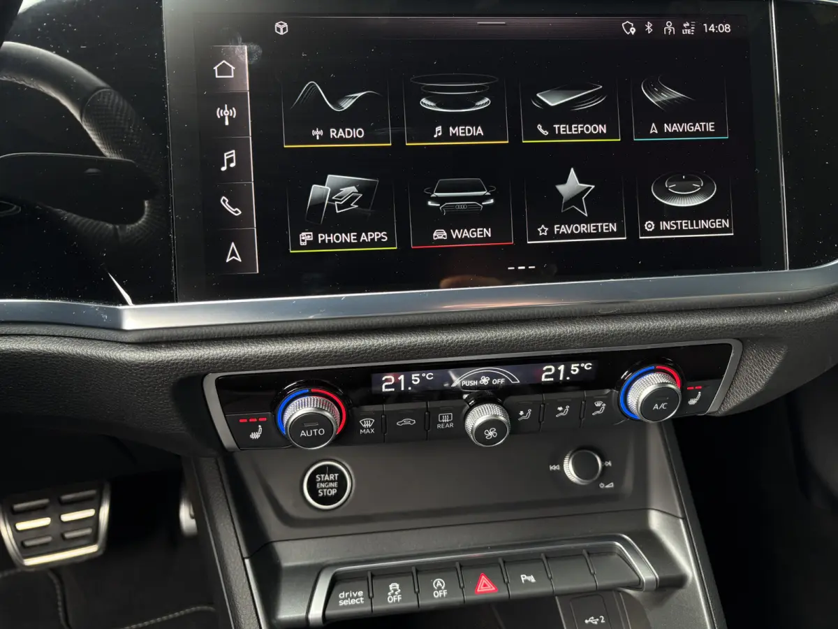 35 TFSI S-line Chronos grey