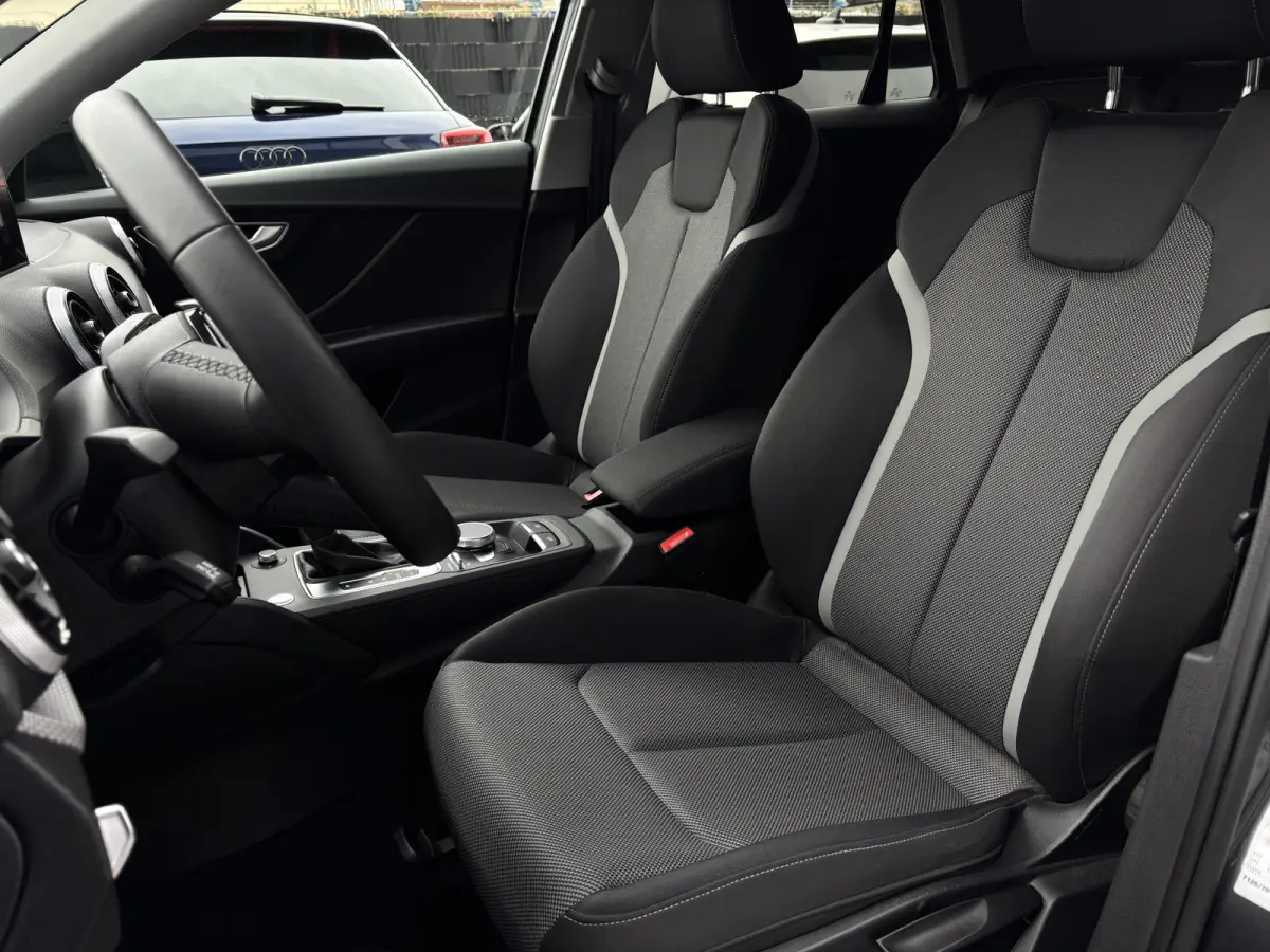 35 TFSI S-Line Black Ed. Keyless Camera