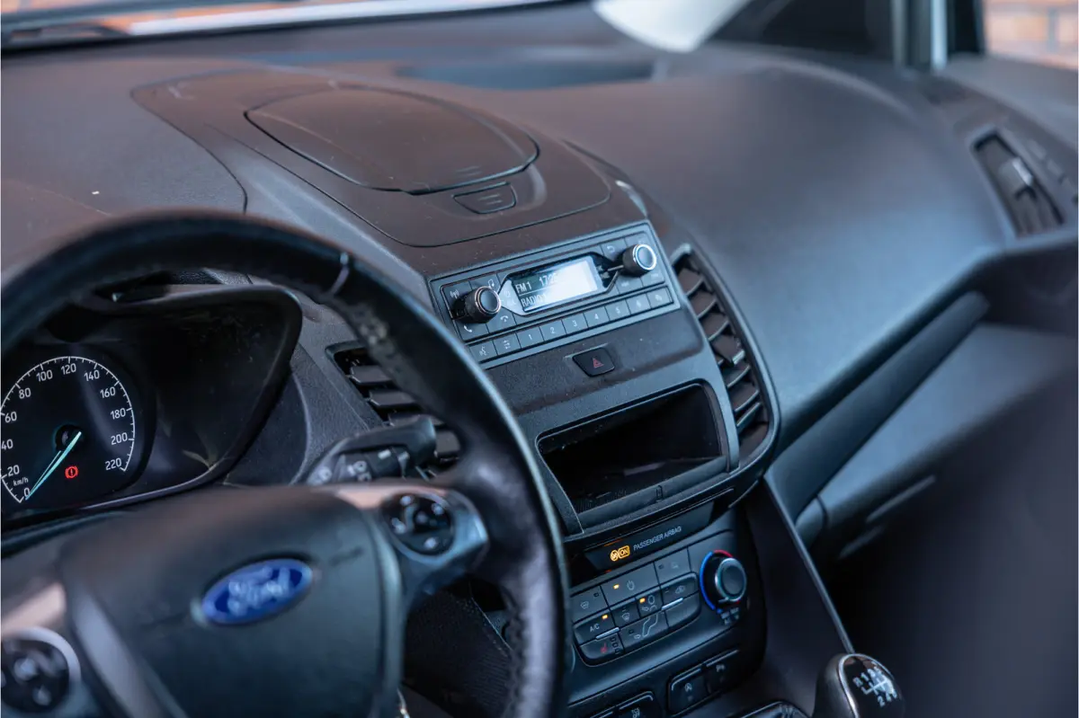 1.0 Ecoboost L2 | Cruise control | 3-Zitter | Stoelverwarming | PDC V+A | MF Stuur | Airco | Trekhaak | Elek spiegels | DAB | Nieuwe APK