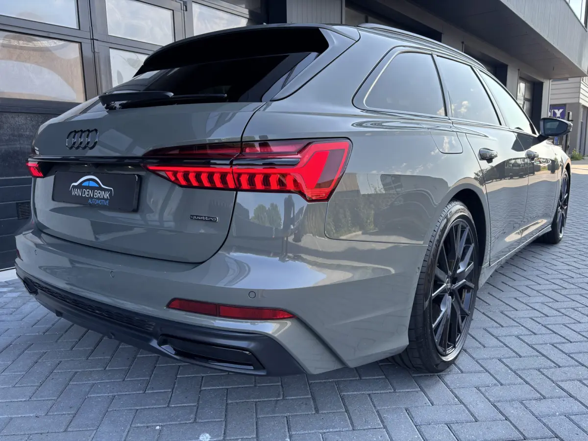 50 TFSI e quattro S-Line Competition