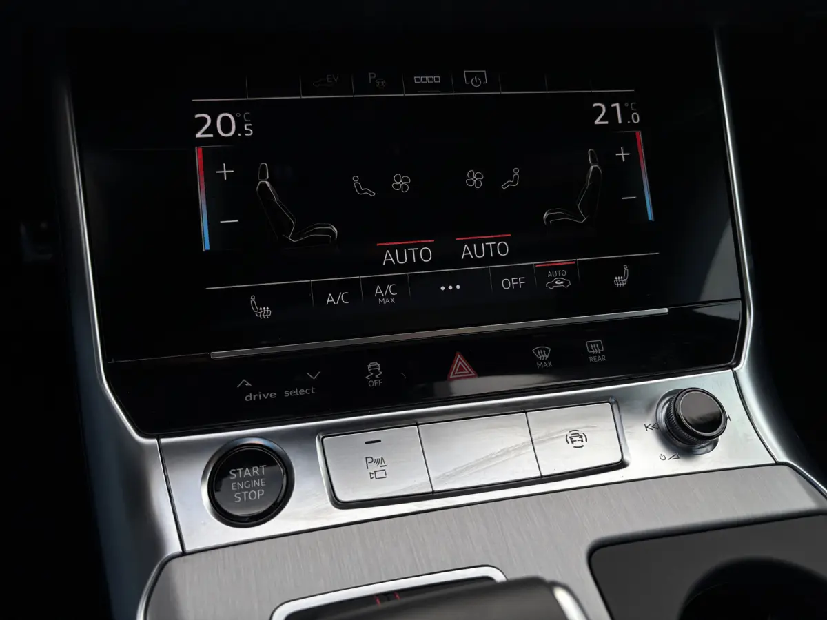 50 TFSI e quattro S-Line Competition
