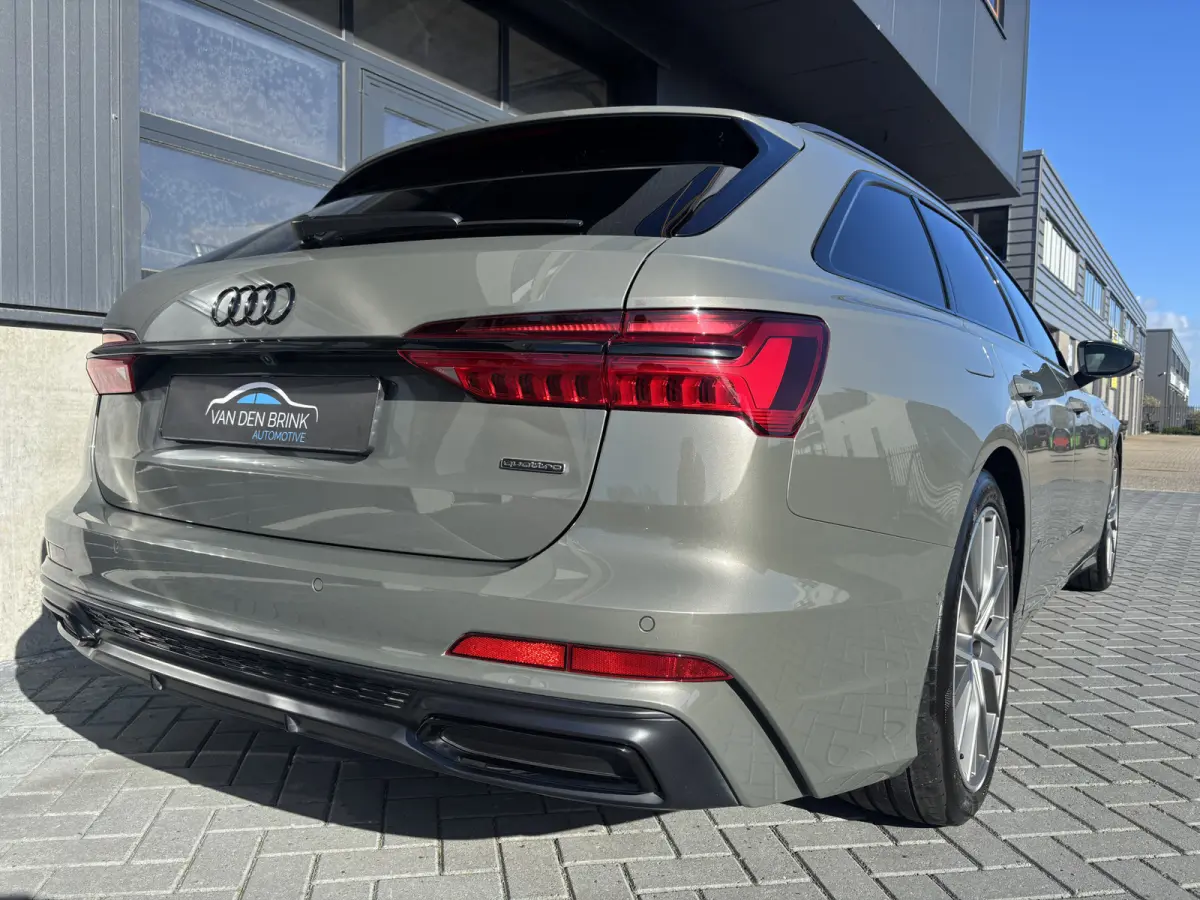 50 TFSI e quattro S-Line Competition