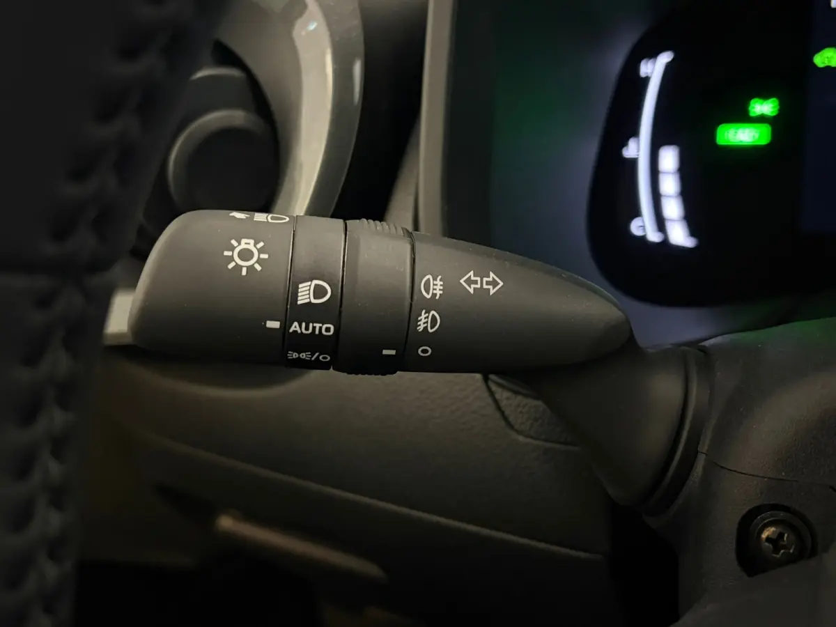 Hybrid 115 Pulse | Camera | Stoelverwarming | Parkeersensoren | Climate control |
