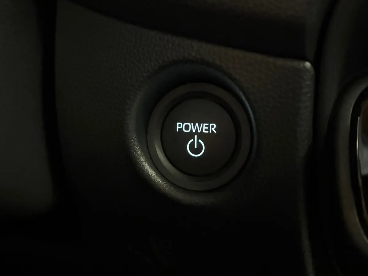 Hybrid 115 Pulse | Camera | Stoelverwarming | Parkeersensoren | Climate control |
