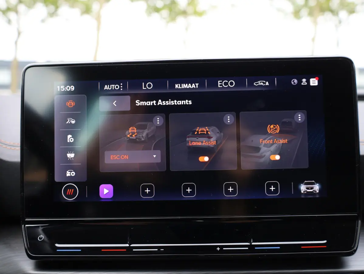1.4 e-Hybrid 204PK | Keyless | Carplay/Android | Getint Glas | Adaptive Cruise | Virtual | 18"Inch |