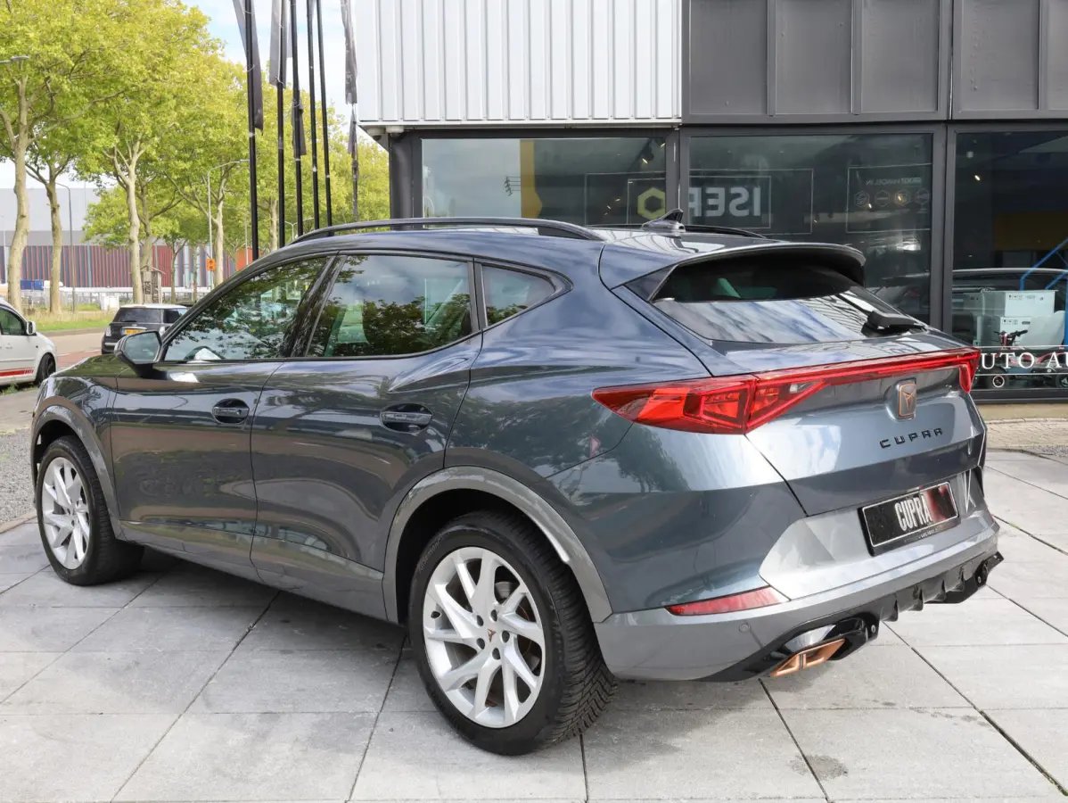 1.4 e-Hybrid 204PK | Keyless | Carplay/Android | Getint Glas | Adaptive Cruise | Virtual | 18"Inch |