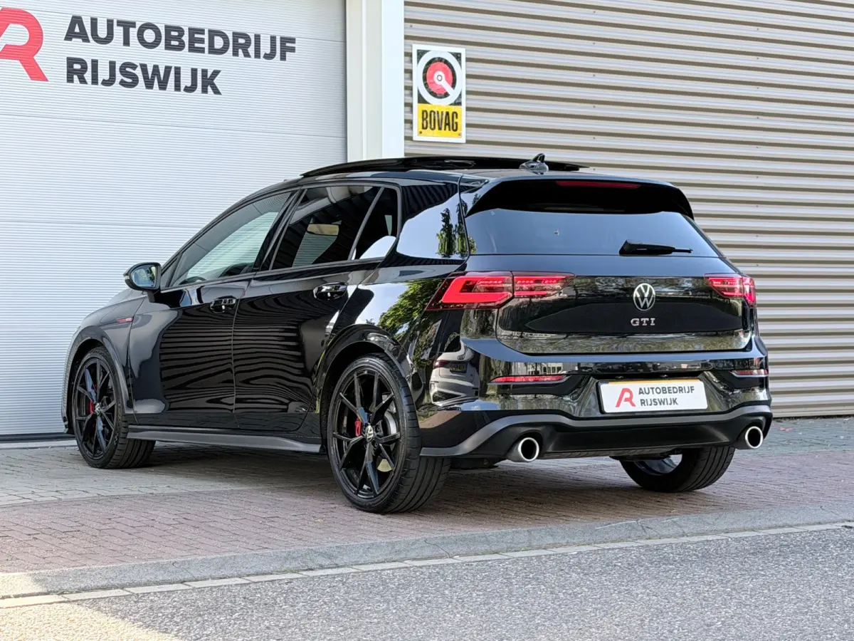2.0 TSI GTI Pano/Matrix/Camera