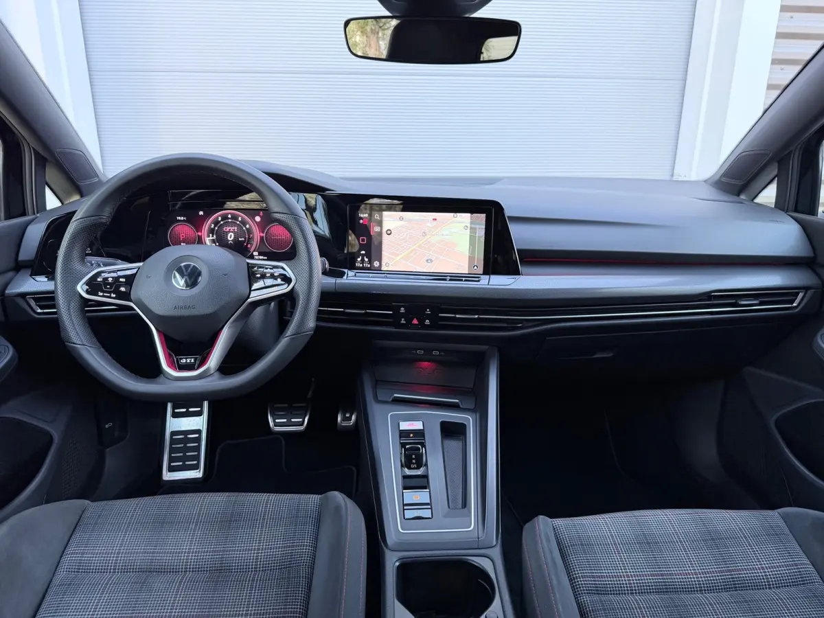 2.0 TSI GTI Pano/Matrix/Camera