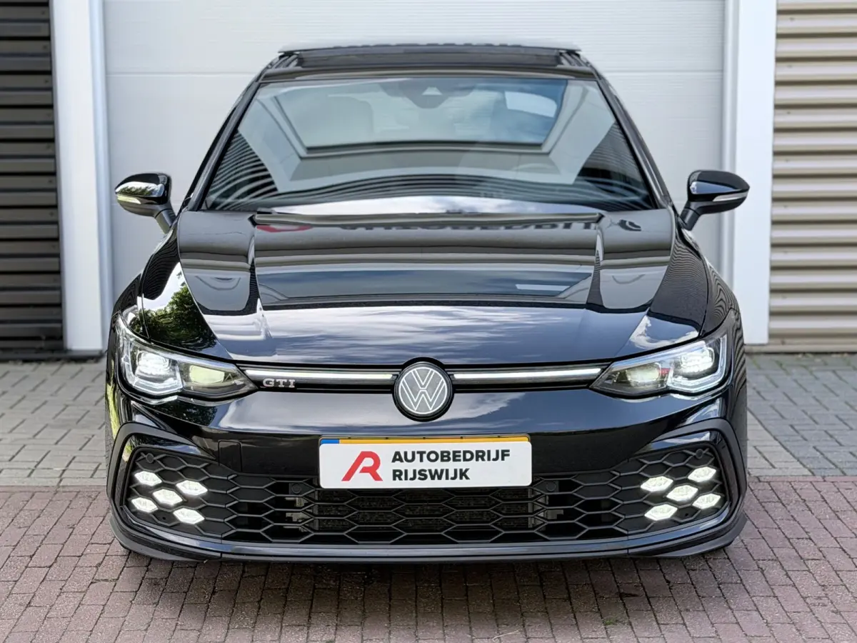 2.0 TSI GTI Pano/Matrix/Camera