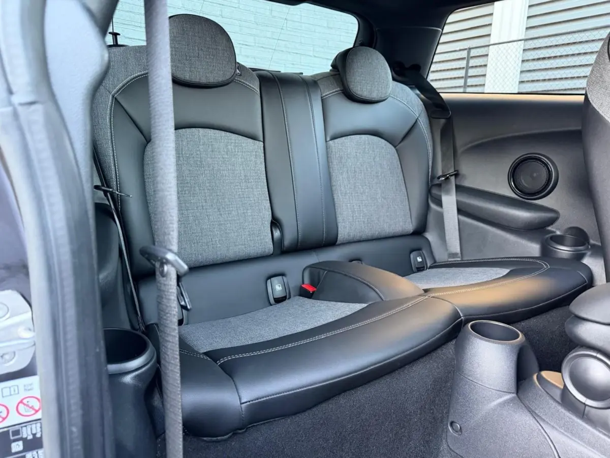 Classic 33 kWh | NAVI | Carplay | SOH 95.5% |