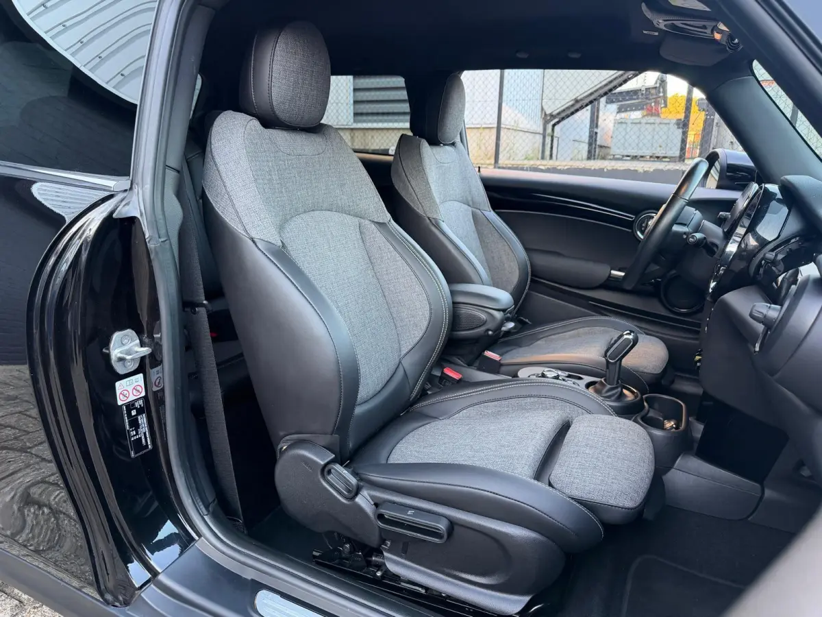 Classic 33 kWh | NAVI | Carplay | SOH 95.5% |